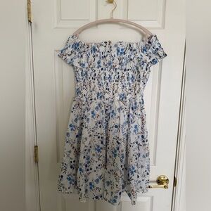 Jacqui E White Off-Shoulder Floral Dress with Blue Print